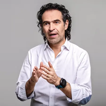 Choque Petro-Gutiérrez: la protesta que incendió Medellín