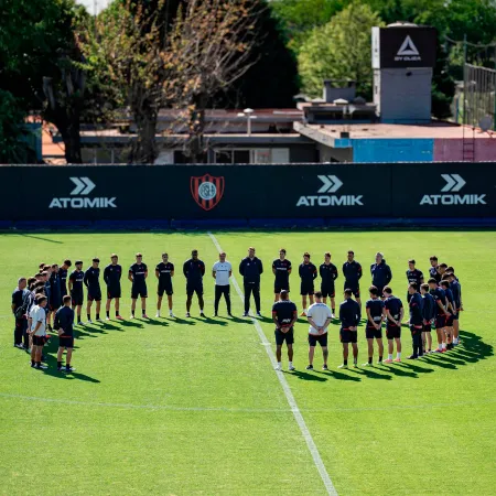 La emotiva despedida a Miguel Ángel Russo del plantel de San Lorenzo