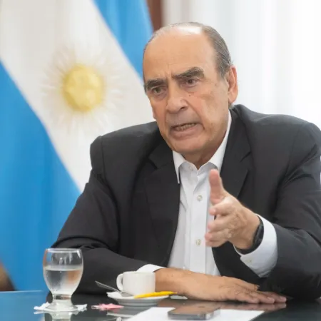 Francos niega que el swap con EE. UU. implique excluir a China