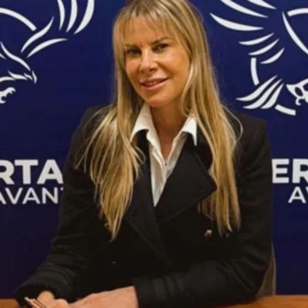 Karen Reichardt cruzó al “Pitu” Salvatierra: “Así piensa la que está presa”