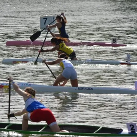 La rodilla que marca la velocidad en el piragüismo
