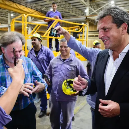 Massa reaparece en Santa Fe para reforzar la unidad peronista