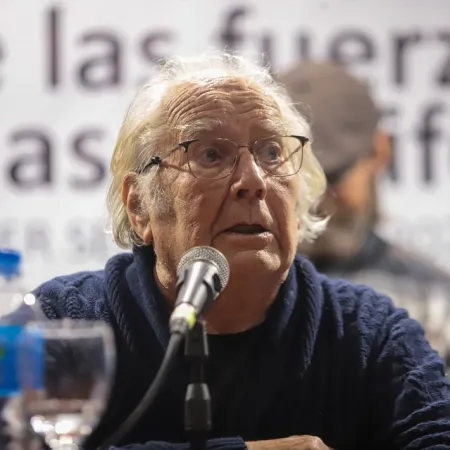 Pidieron disolver la Comisión Provincial por la Memoria presidida por Pérez Esquivel