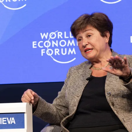 El FMI proyecta menos crecimiento y más inflación para la Argentina