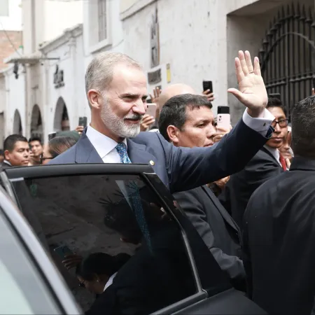 Arequipa y el español digital: el desafío que plantea el rey Felipe VI