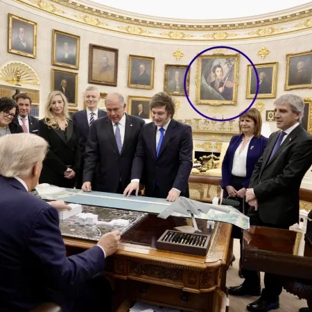 ¿Había un cuadro de San Martín en el Salón Oval por la visita de Milei?