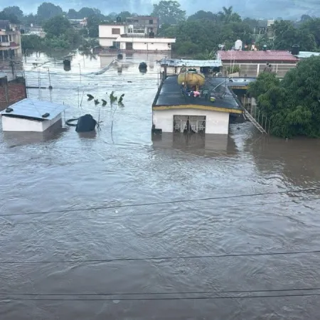 El reclamo de Poza Rica: la ayuda que no llega a los damnificados