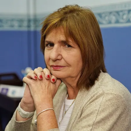 Bullrich criticó a los gobernadores: “Cada diez minutos piden plata”