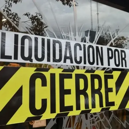 Crisis económica: cierran 30 empresas por día desde que gobierna Milei