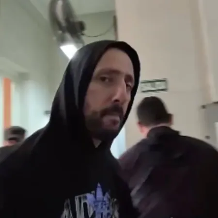 "Me tapan para que no hable": fuerte operativo para trasladar a Pablo Laurta