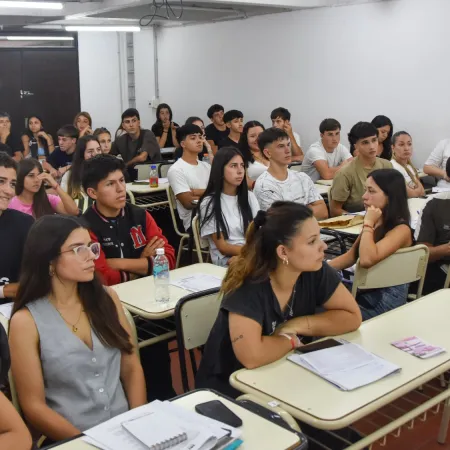 La oposición desafía a Milei y quiere crear una nueva universidad nacional