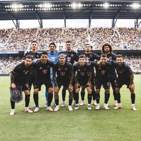 Un Messi imparable metió 3 goles y el Inter Miami goleó 5-2 a Nashville
