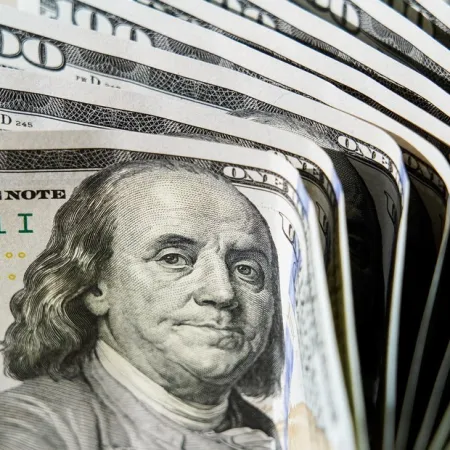 Dólar hoy: ¿volverá a tocar el techo de la banda?