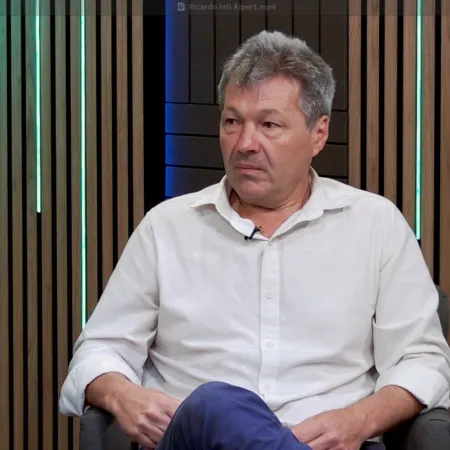 Inti Alpert: “El Estado está estupidizado, no entiende cómo generar trabajo ni vivienda”