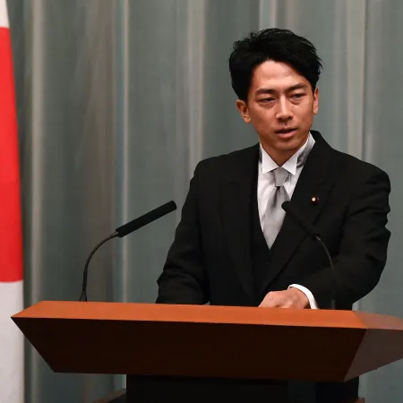 El plan de Koizumi para modernizar la defensa japonesa que pocos esperaban