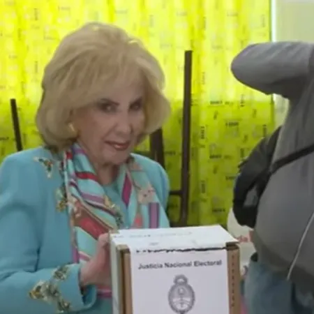 El voto de Mirtha Legrand en Palermo y una declaración especial