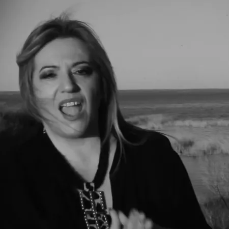 Karina Maureira, la cantante que llegará al Congreso representando a Neuquén