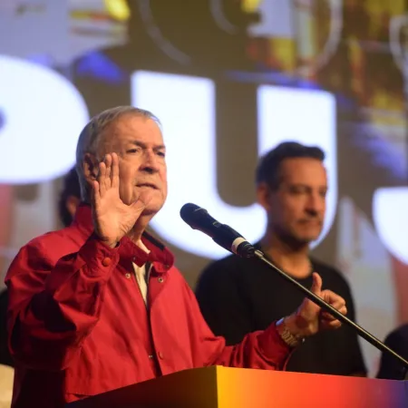 Llaryora y Schiaretti atribuyen su caída a un “fenómeno nacional”