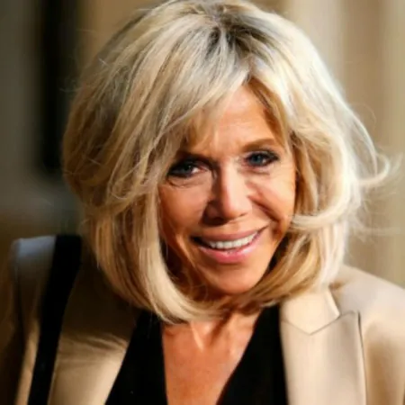 Juicio en París por acoso digital contra Brigitte Macron