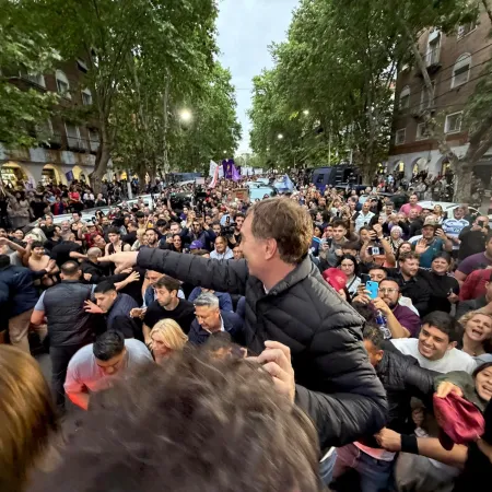 La alianza Santilli-Milei y su impacto en el futuro político de la provincia