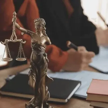 "Mala praxis": una abogada deberá pagar $3 millones por abandonar a su clienta