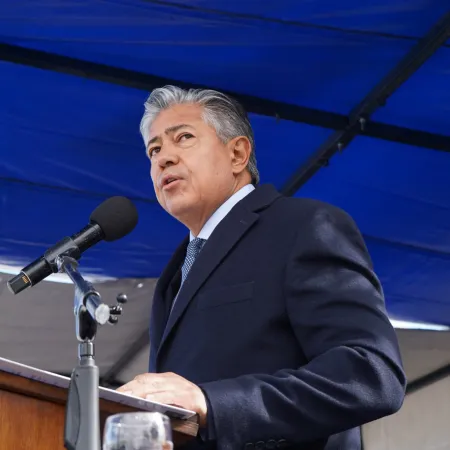 Figueroa en Río de Janeiro: guiño a Milei y operativo seducción por Neuquén