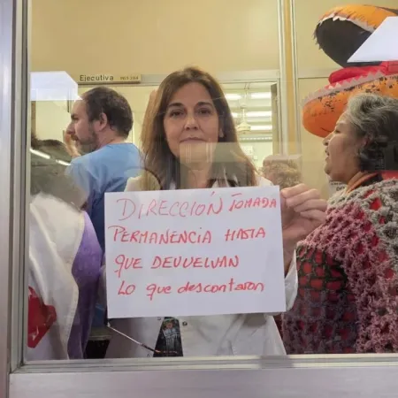 Tensión en el Garrahan: denuncian toma de la dirección del hospital