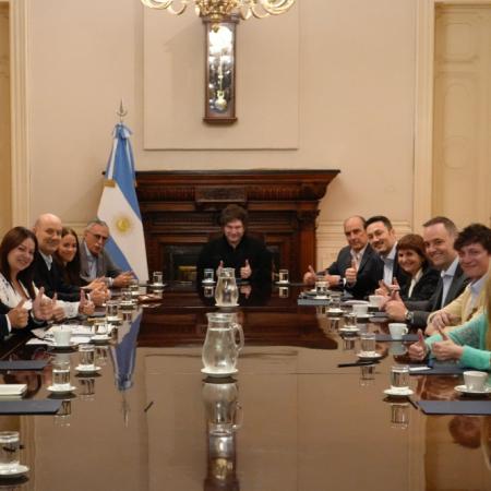 Milei anticipa cambios en el Gabinete y cuál sería un buen resultado electoral