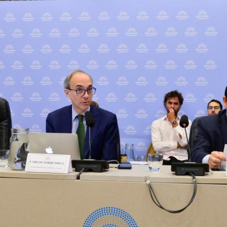 El Gobierno defendió el Presupuesto 2026 para Educación y Universidades