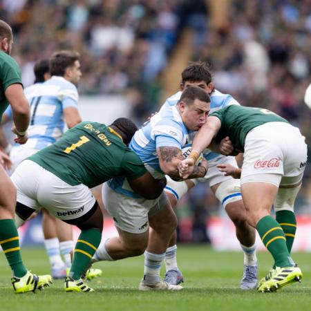 Los Pumas dejaron alma y carácter en Twickenham, pero Sudáfrica se coronó campeón