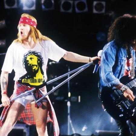 Guns N' Roses, Carlos Saúl Menem y la tragedia de una familia