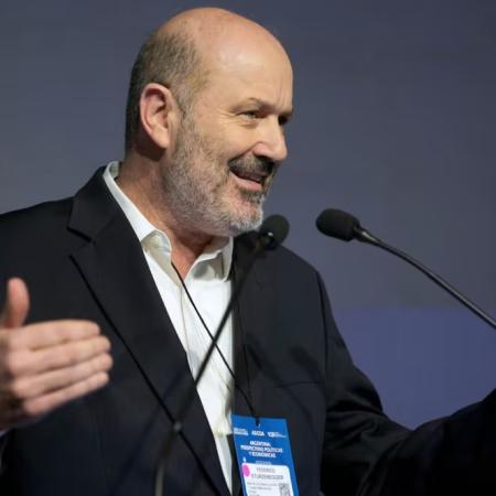 Reforma laboral: Sturzenegger negó que se amplíen las jornadas a 13 horas