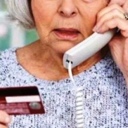 Fiscalía de CABA alerta sobre ciberestafas: cómo proteger a los adultos mayores