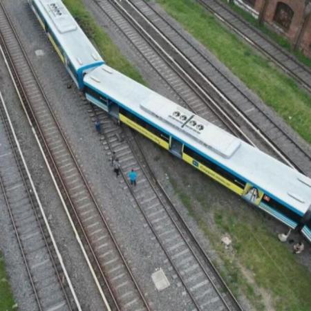 Trenes Argentinos continúa con las tareas tras el descarrilamiento de la formación del tren Sarmiento
