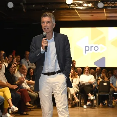 Misma pecera: el 80% de los argentinos no distingue entre Milei y Macri