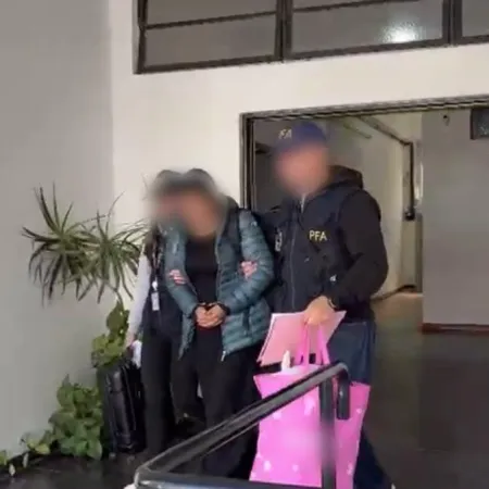 Extraditan a una ciudadana chilena acusada de cometer un robo en España