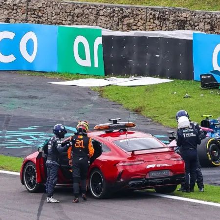 Ni Piastri se salvó: Franco Colapinto chocó en la carrera Sprint en Interlagos