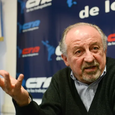 Hugo Yasky acusó al Gobierno de buscar “la indefensión absoluta de los trabajadores”
