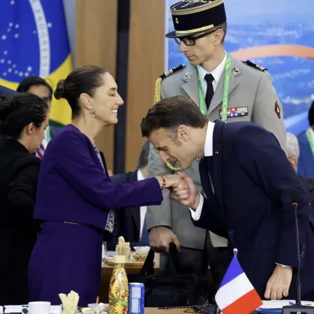 La pregunta sobre el Louvre que incomodó a Macron durante su visita a México