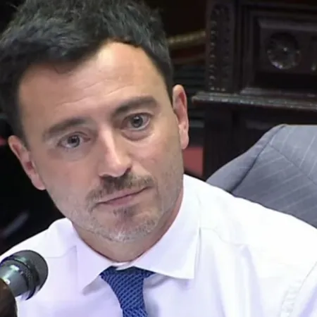 De Loredo se despega de Milei y lanza su candidatura a gobernador para 2027