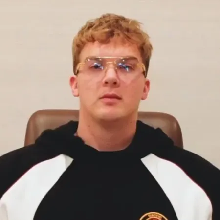 Caso $Libra: Ordenan congelar cuentas de Davis tras los informes del Congreso