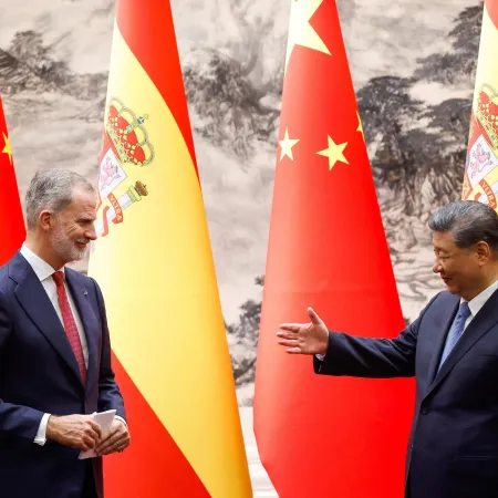 Felipe VI y Xi Jinping refuerzan la alianza tras 18 años sin visita real