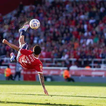 De Avellaneda al mundo: el gol de Montiel, nominado al Premio Puskás