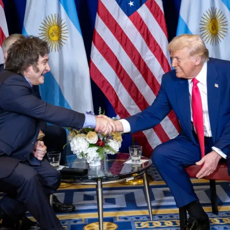 Milei celebra, Trump gana: las claves del acuerdo comercial que exige más a Argentina