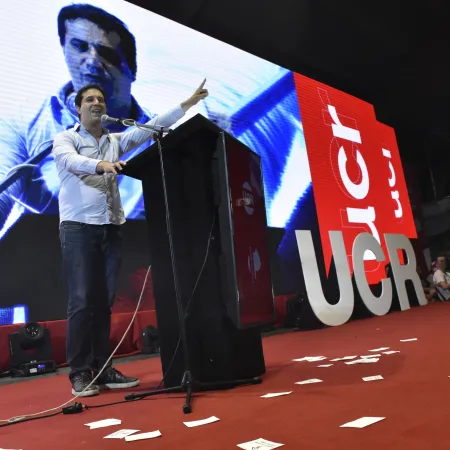 Abad promete reconstruir el radicalismo bonaerense y busca volver al poder en 2027