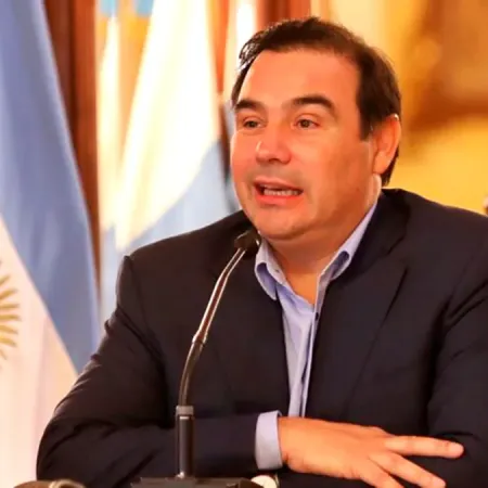 Valdés defendió el presupuesto provincial
