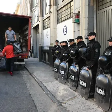 El Gobierno porteño recuperó la propiedad privada usurpada número 500