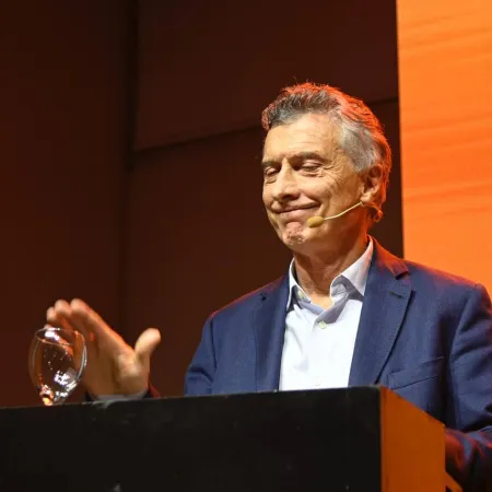 Mauricio Macri publica 'Franco', un retrato íntimo y conflictivo de su padre