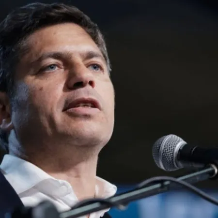 Kicillof y referentes de La Cámpora reclamaron la domiciliaria para Julio De Vido