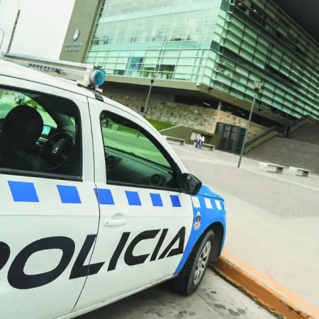 Le dieron un vaso de fernet mezclado con droga y la violaron: dos detenidos y un prófugo